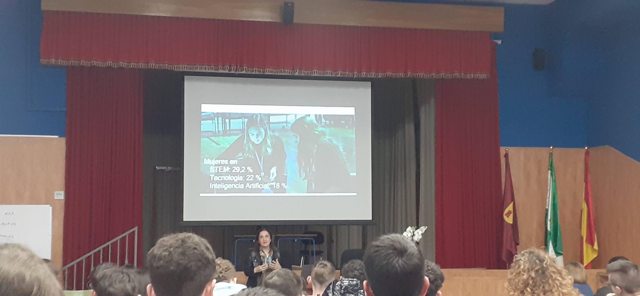 Día de la Mujer y la Niña en la Ciencia con Mª José del Jesus