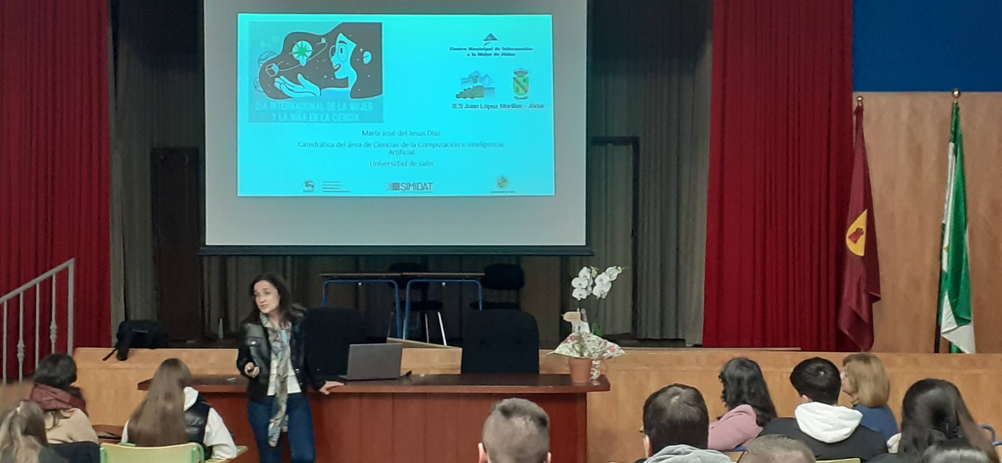 Día de la Mujer y la Niña en la Ciencia con Mª José del Jesus