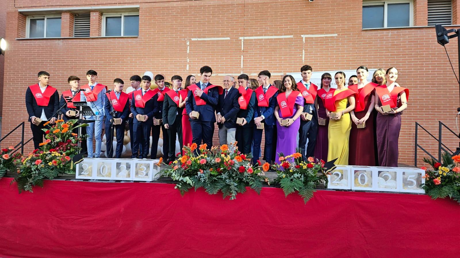 Graduación Promoción 2023/2025 Bachillerato y Ciclos