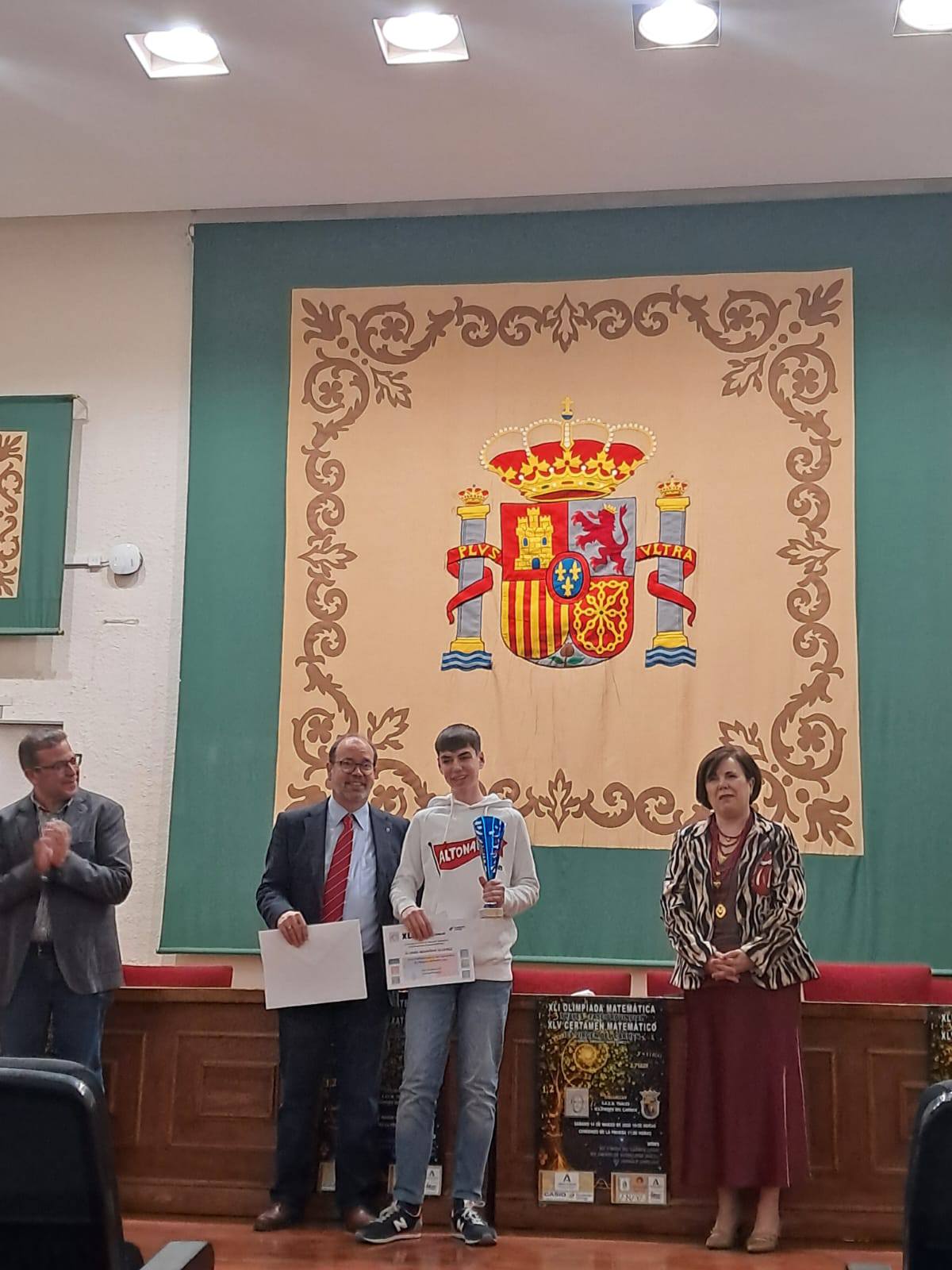 Álvaro Mengíbar clasificado para la Fase Autonómica Olimpiadas Thales