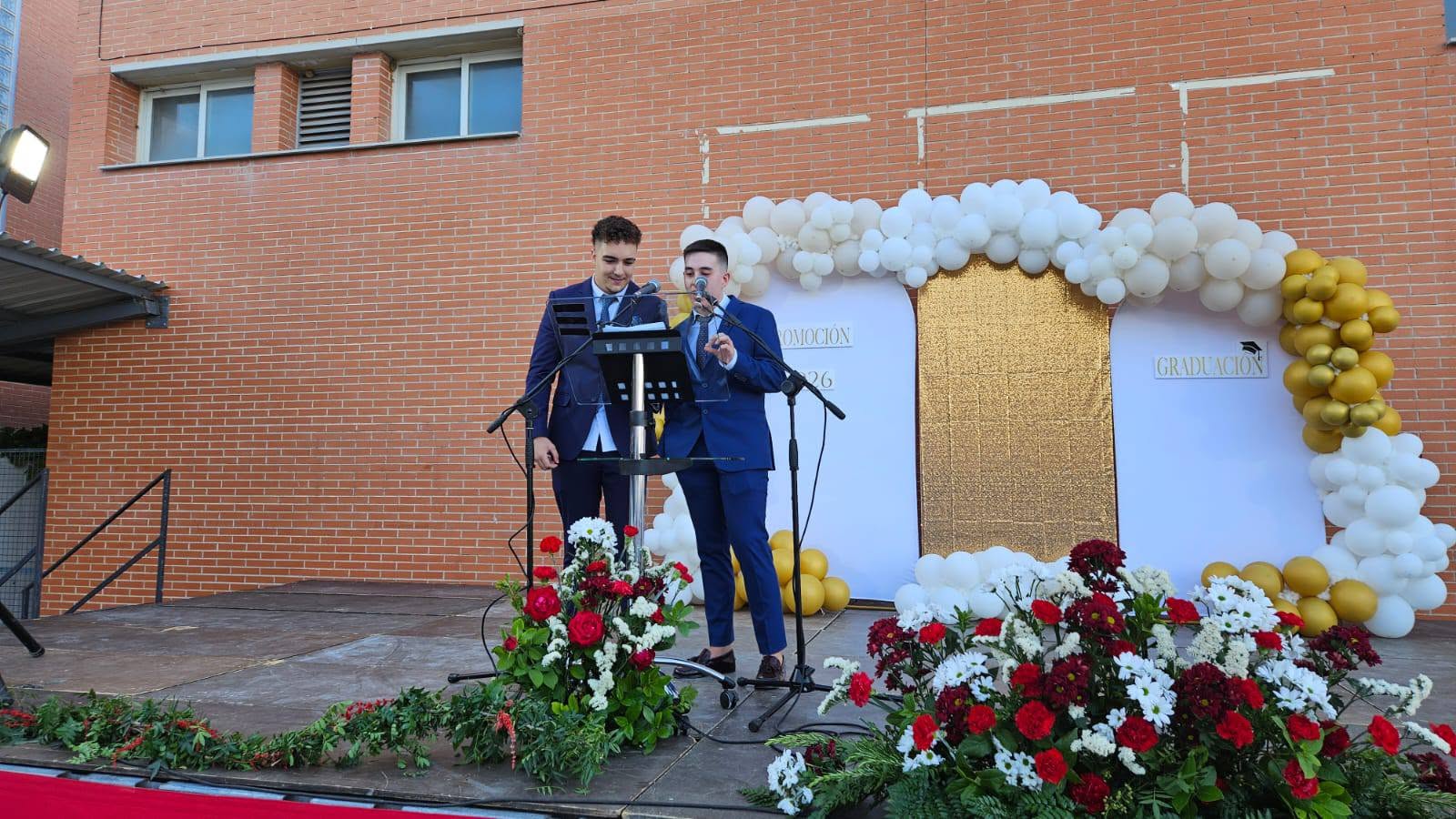 Graduación 2º Bachillerato y Ciclos Grado Medio